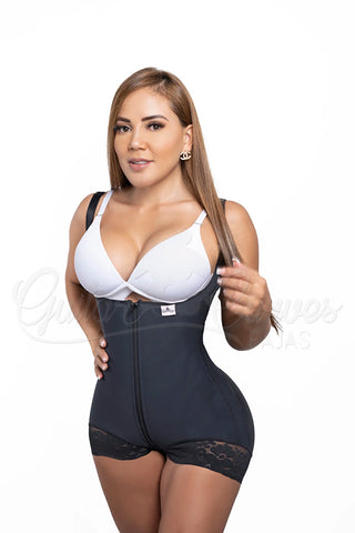 Front closure panty girdle